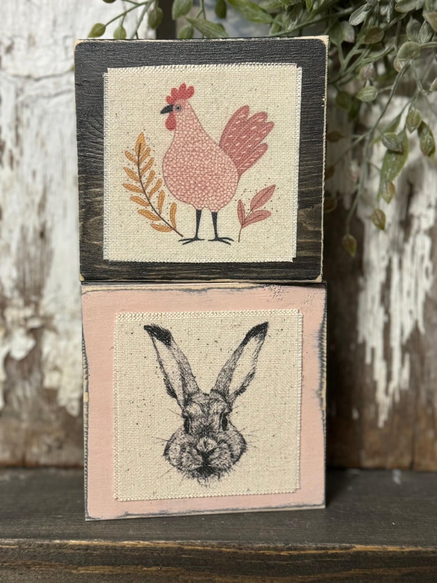 MINI 3.5”x3.5” FARMHOUSE BLOCK –CHICKEN OR VINTAGE BUNNY CANVAS ON COLORFUL OR NEUTRAL BLOCK