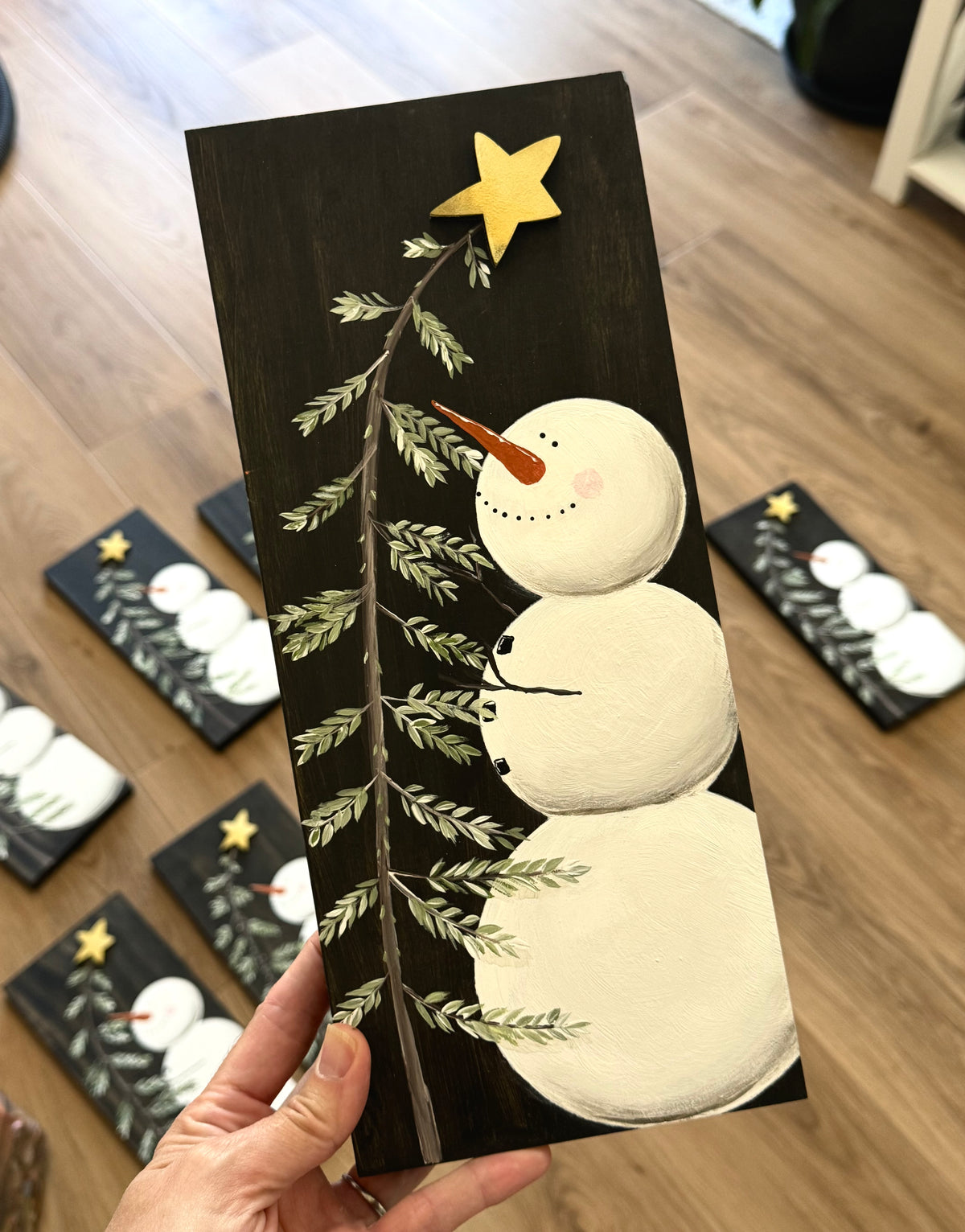 HAND PAINTED SNOWMAN AND TREE WITH 3D STAR ⭐️