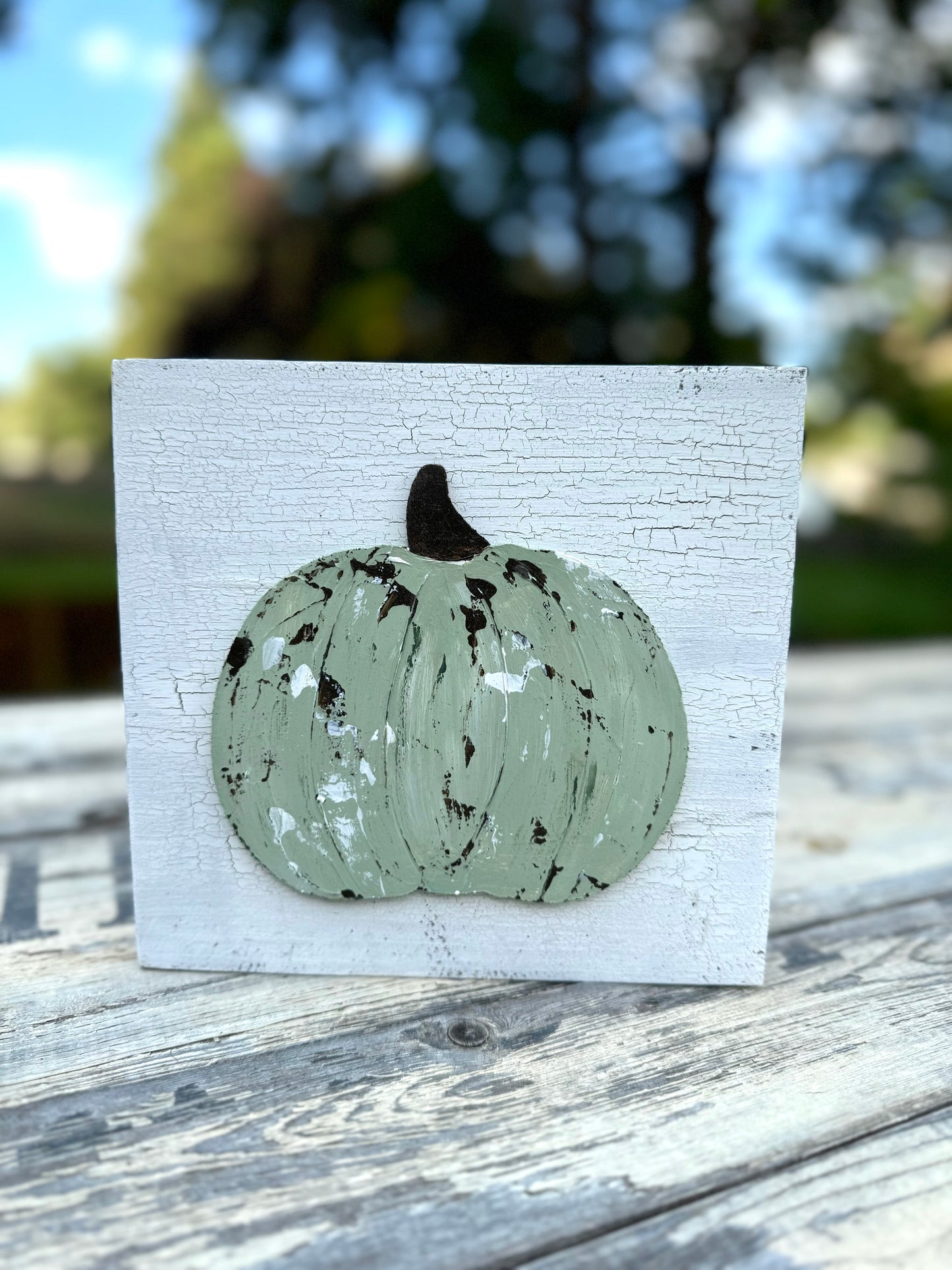 3D PUMPKIN ADHERED TO WOOD SIGN