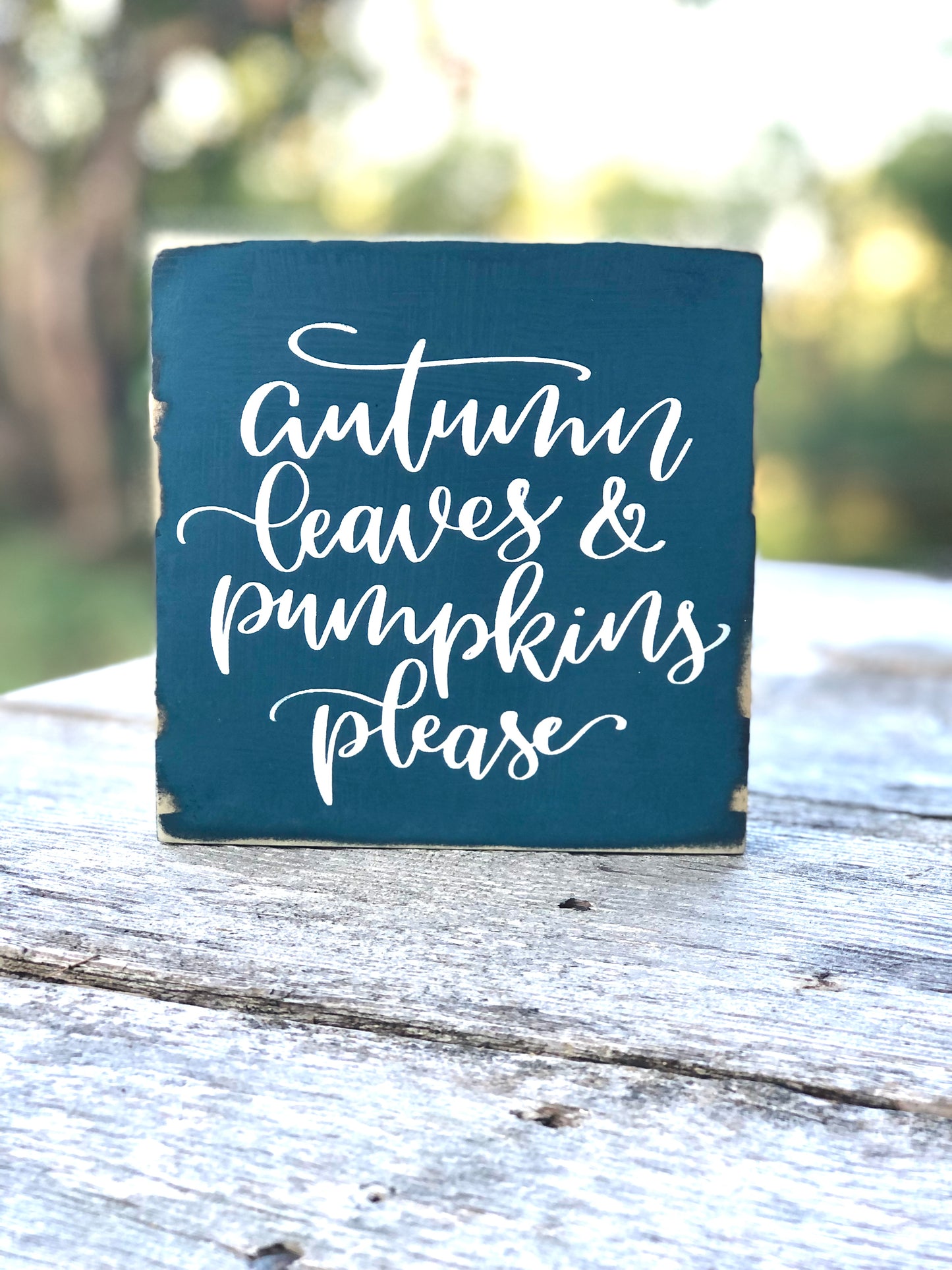 CHRISTMAS ORNAMENT MERRY /AUTUMN LEAVES AND PUMPKINS PLEASE - WOOD SIGN