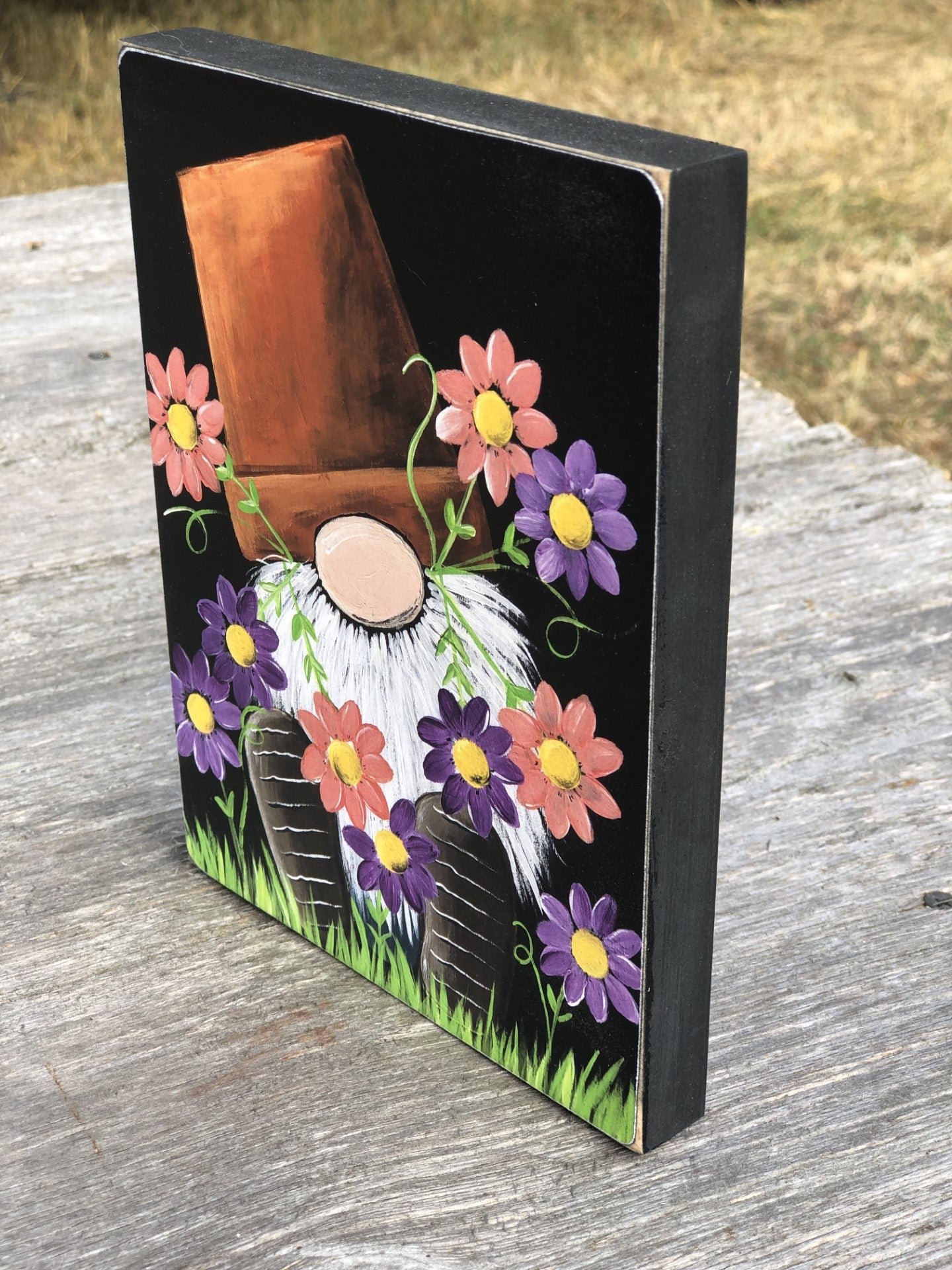 GNOME PRINT - PINK AND PURPLE FLOWER POT HEAD GNOME