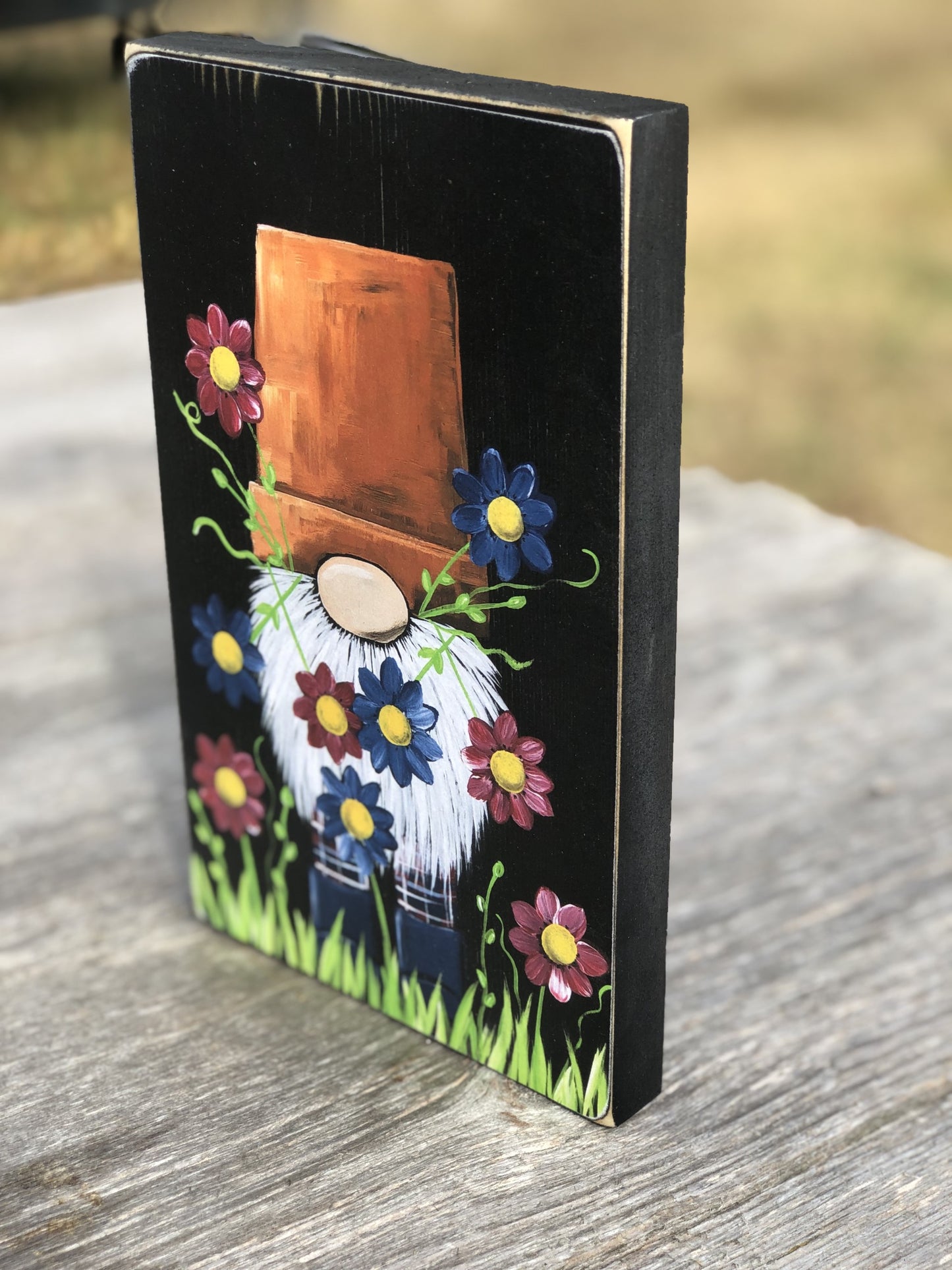 GNOME PRINT- RED AND BLUE FLORAL POT HEAD